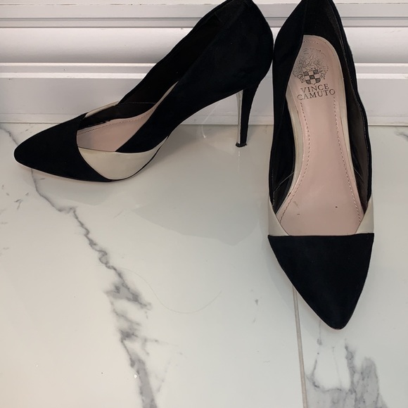 Barely Worn! Vince Camuto Black & White Pumps - Picture 4 of 6